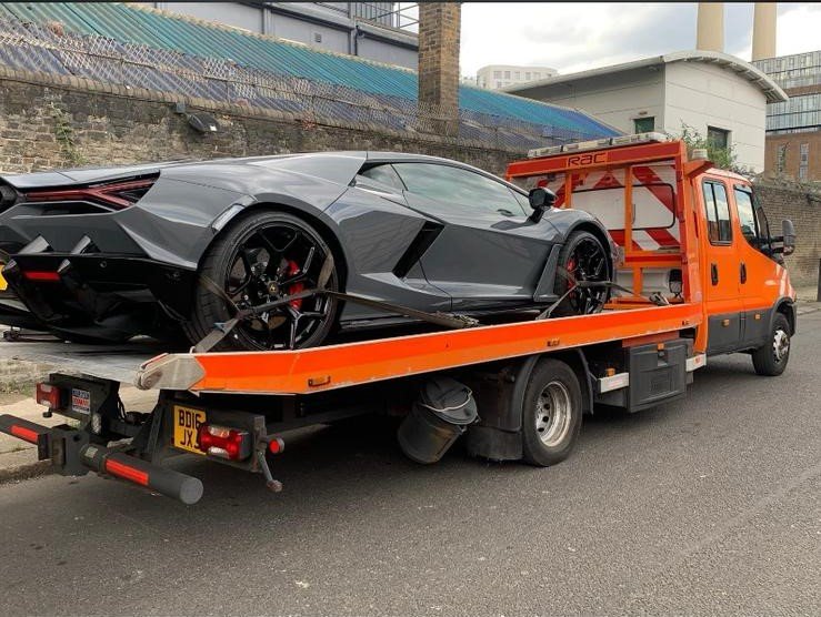 black-luxury-sports-car-towing-uk