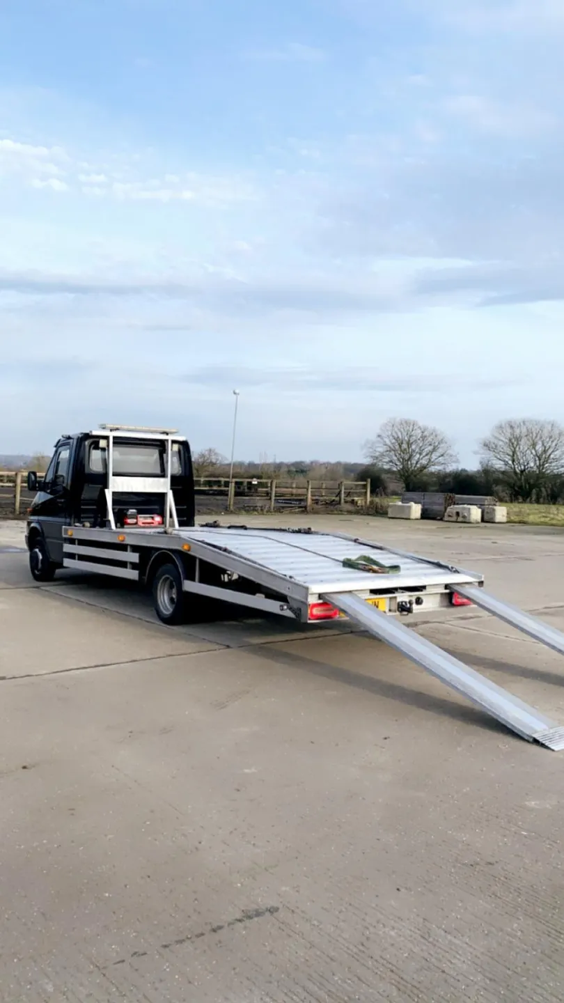 fiver-star-recovery-small-towing-truck