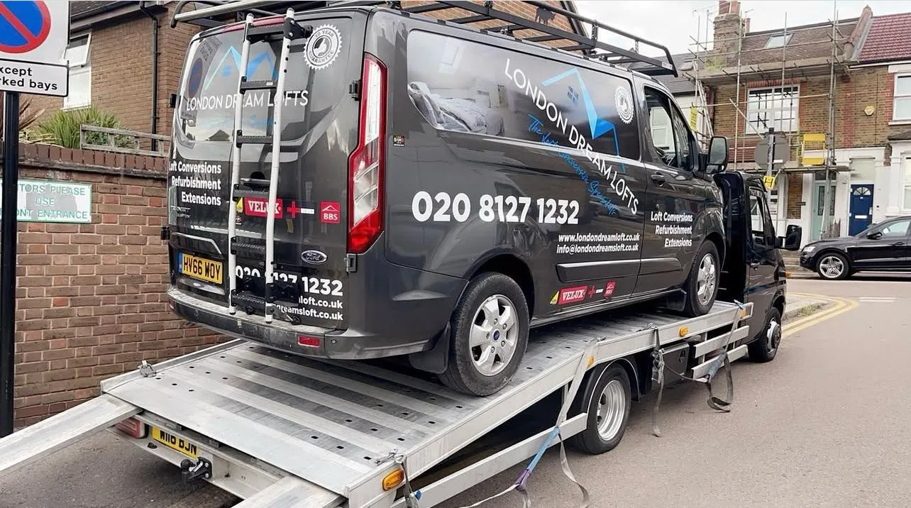 recovery-truck-black-van