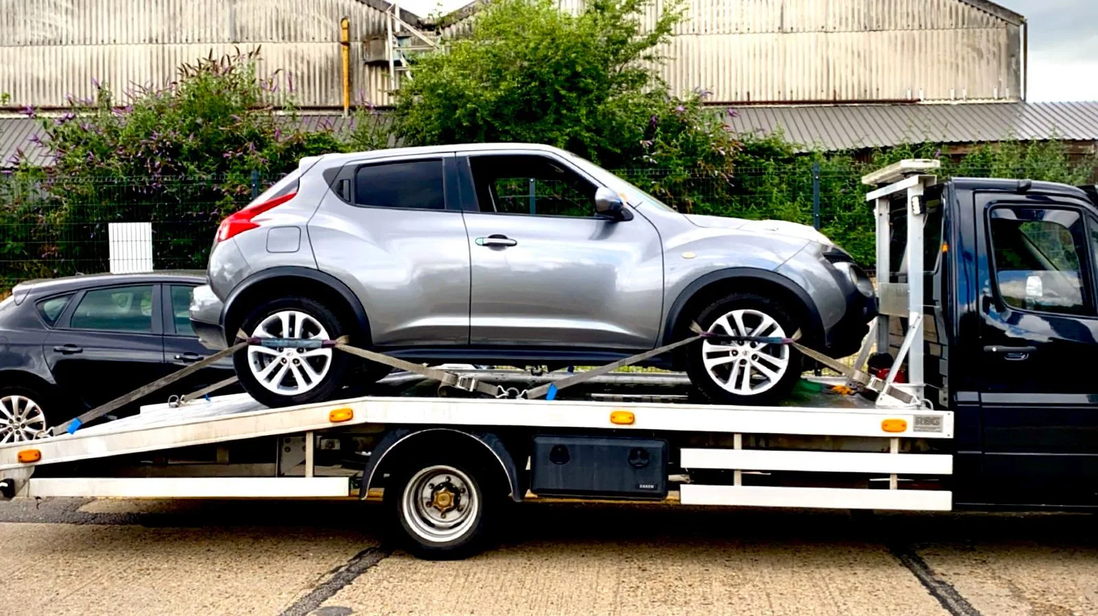 small-silver-car-recovery-birmingham