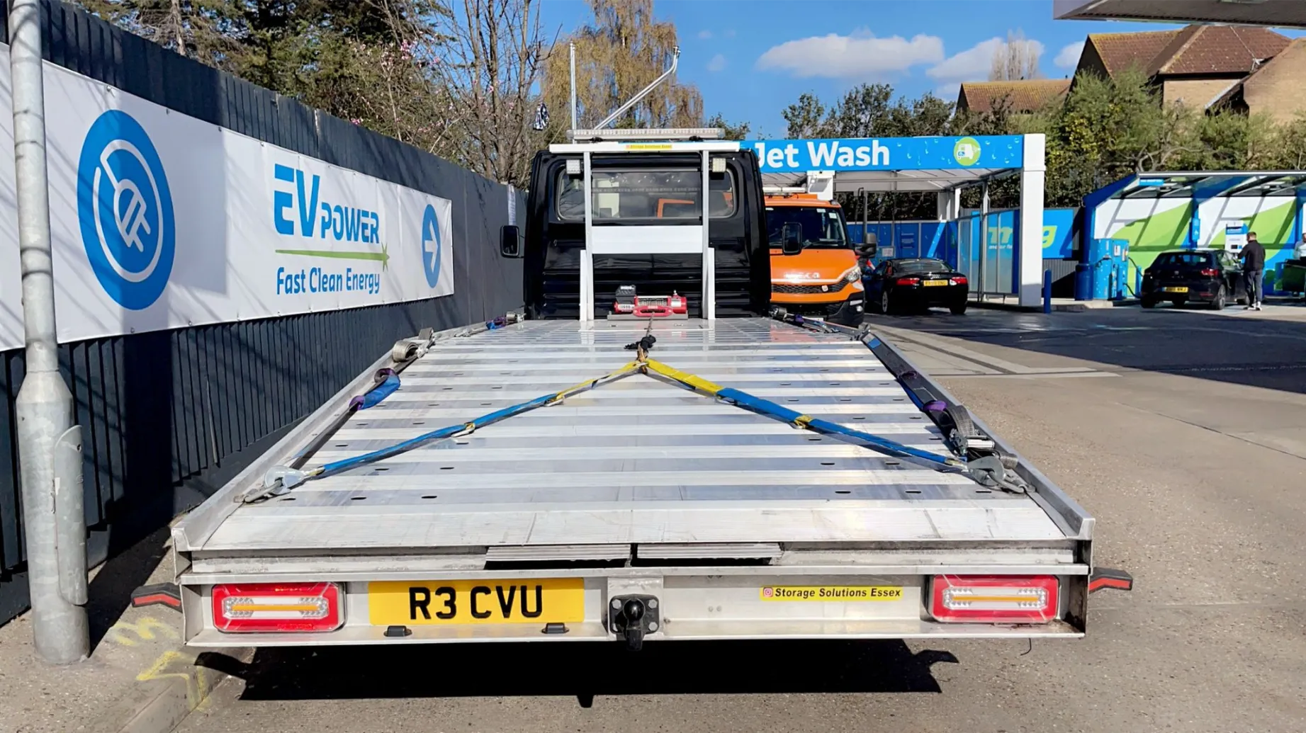 the-hauler-flatbed