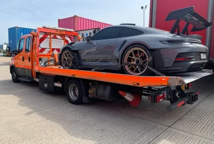 luxury-car-towing-manchester-uk